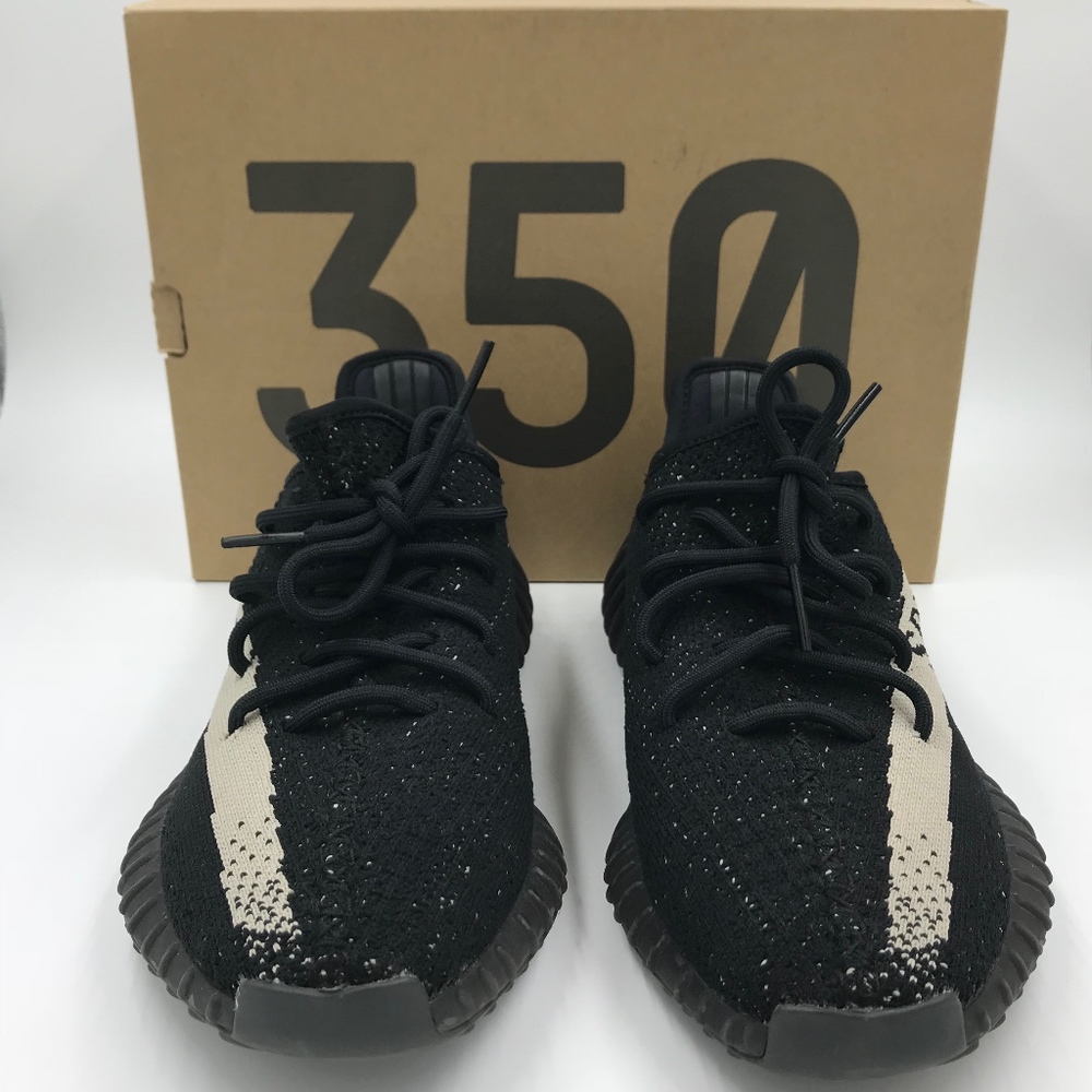 ❤️SOLD❤️Authentic Yeezy Boost 350 V2 “Oreo” - Picture 6 of 8